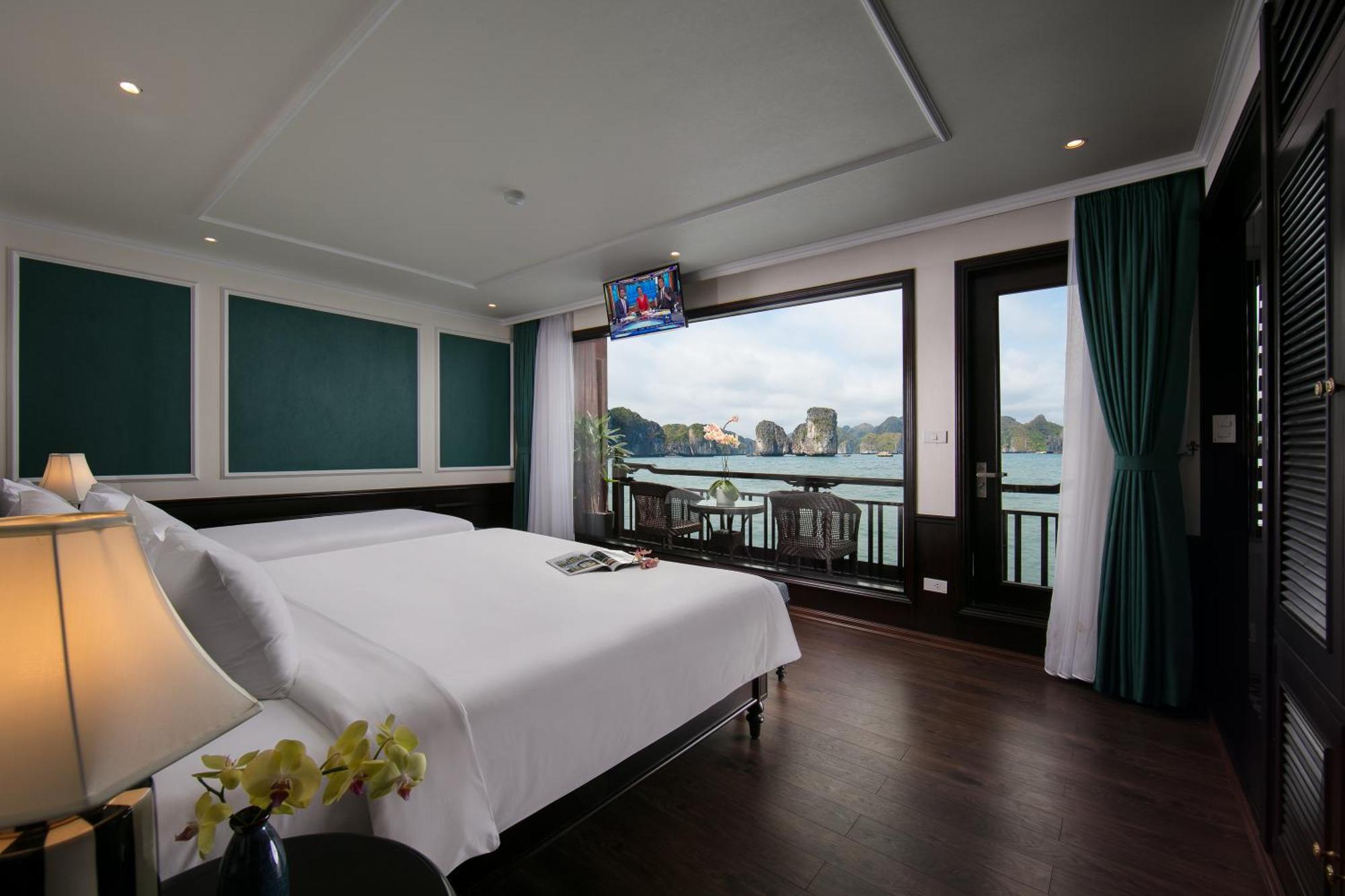 Genesis Luxury Regal Cruises Hotel ฮาลอง ภายนอก รูปภาพ