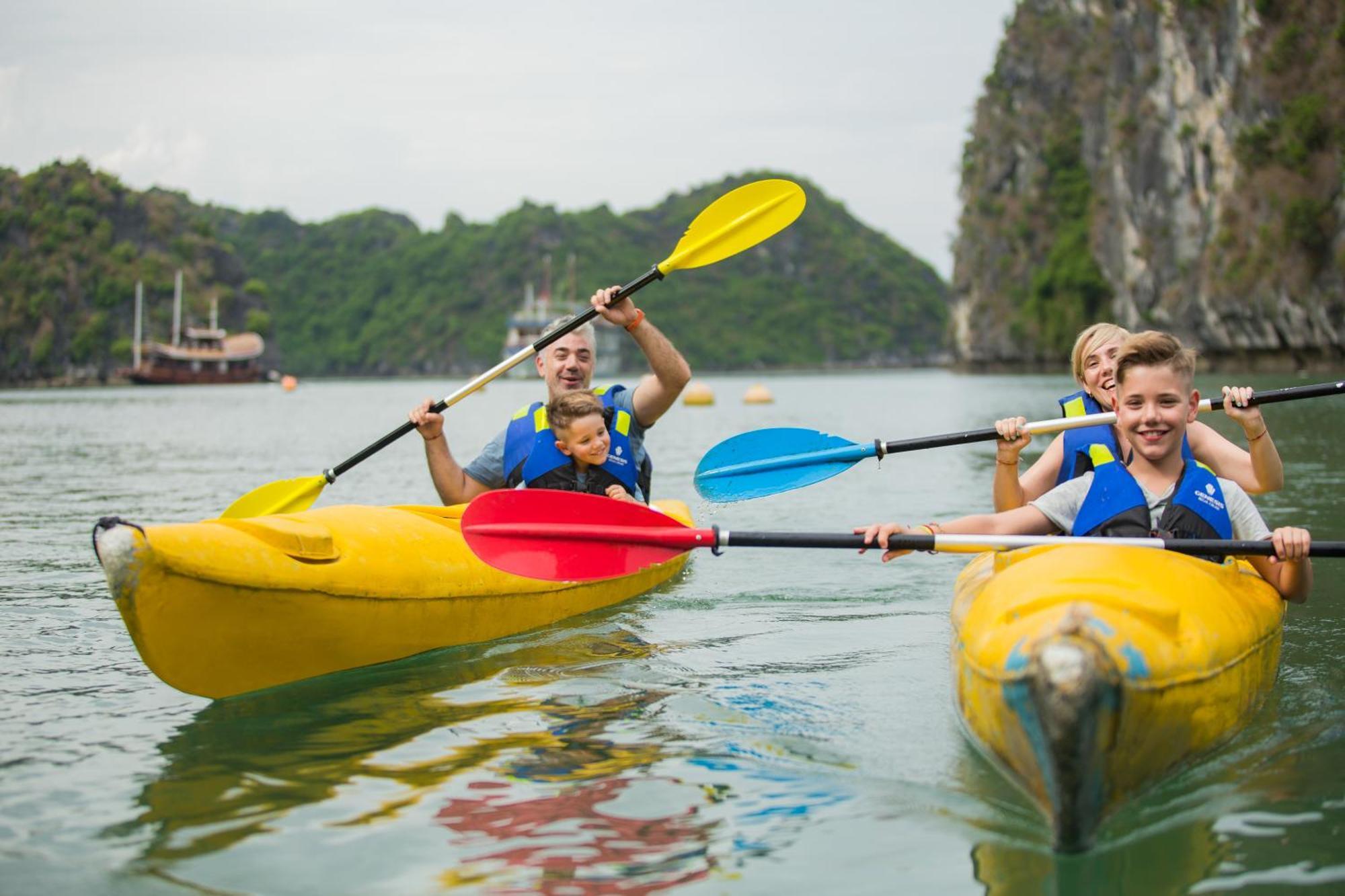 Genesis Luxury Regal Cruises Hotel ฮาลอง ภายนอก รูปภาพ